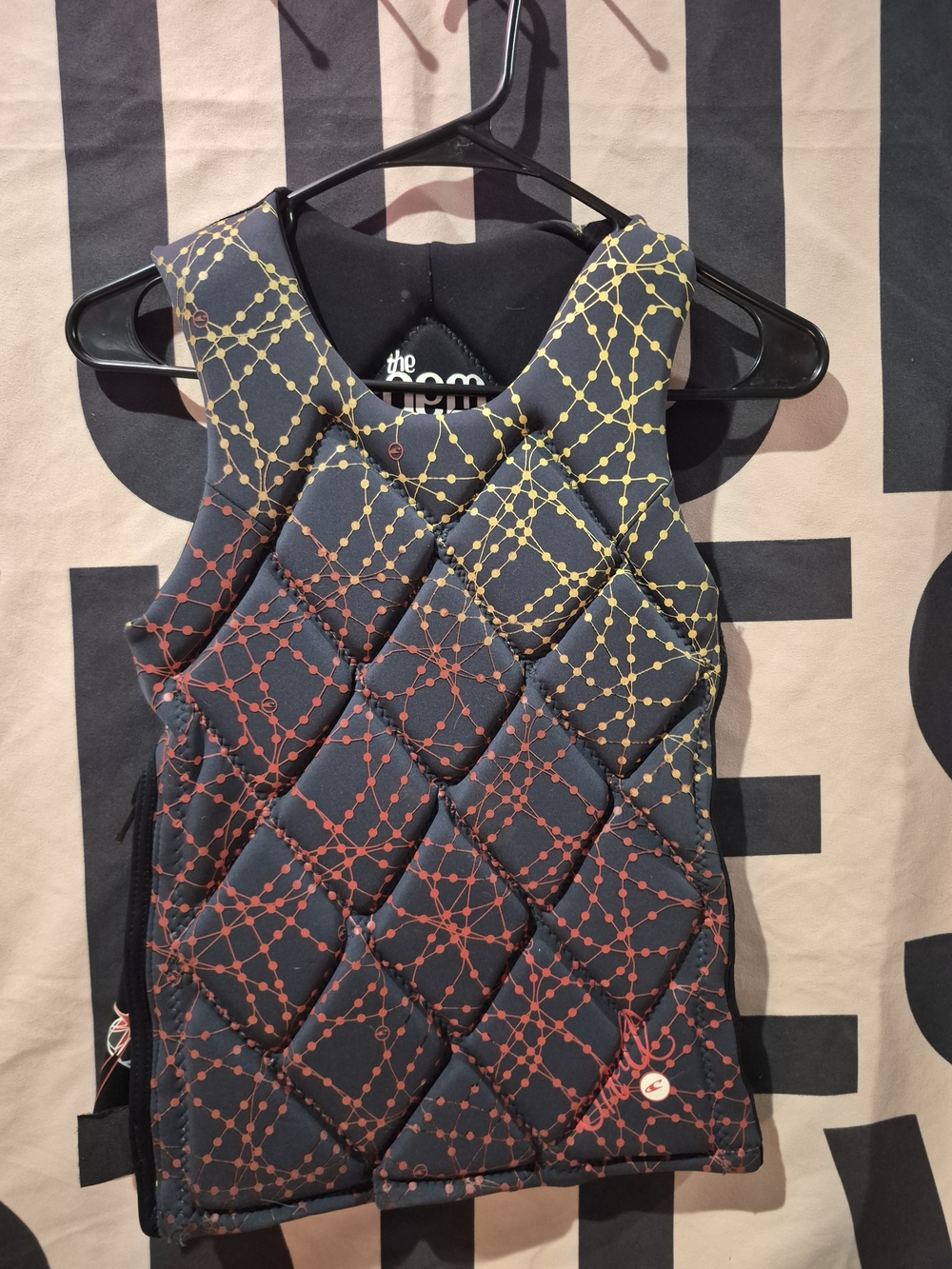 womens O'neill  wakeboard vest watersports size 4 (xs)